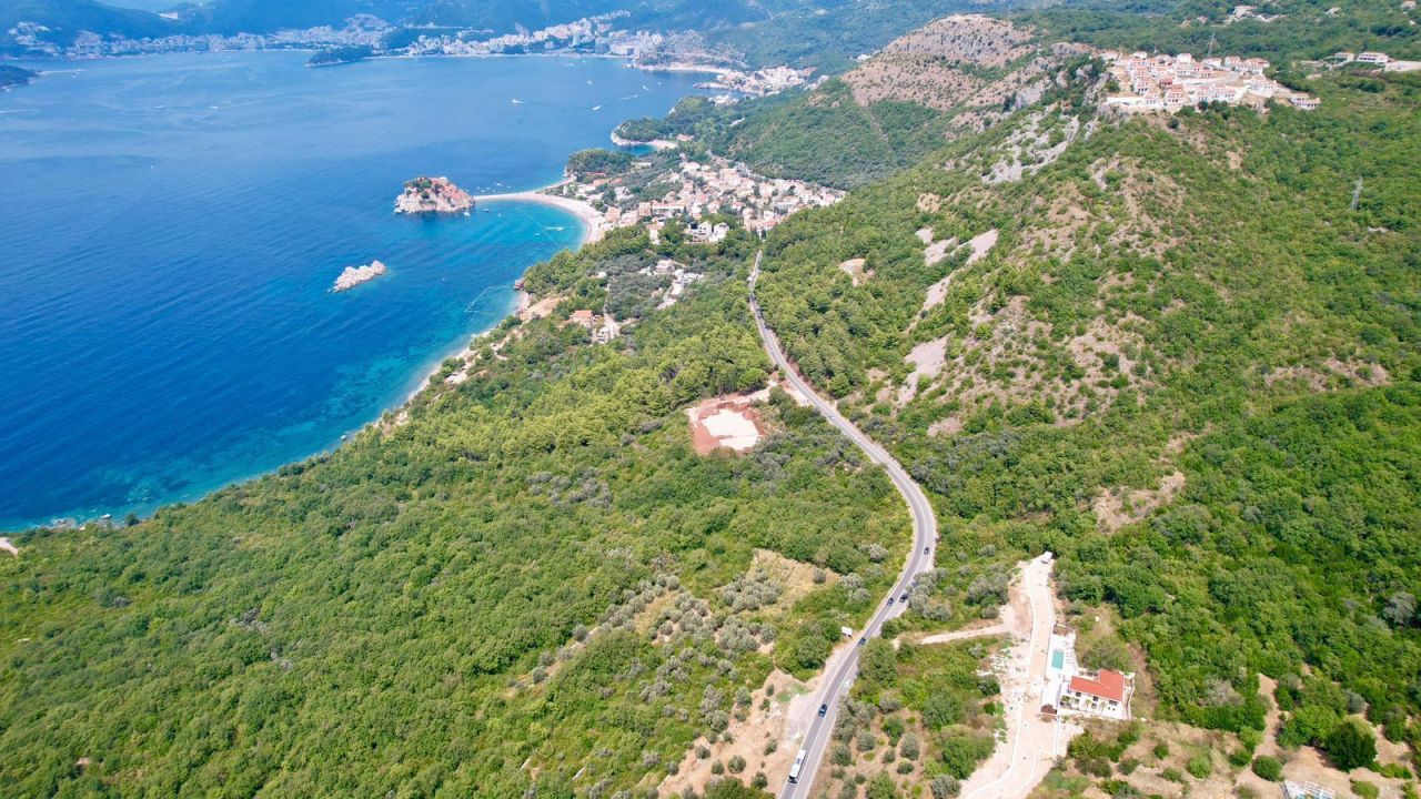 Land in Blizikuce, Montenegro, 2 682 m² - picture 16