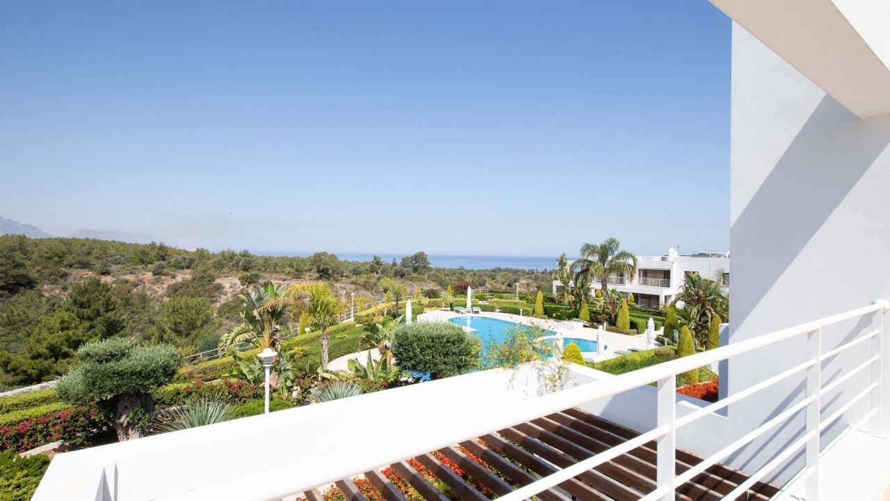 Apartment in Esentepe, Cyprus, 104 m² - picture 7