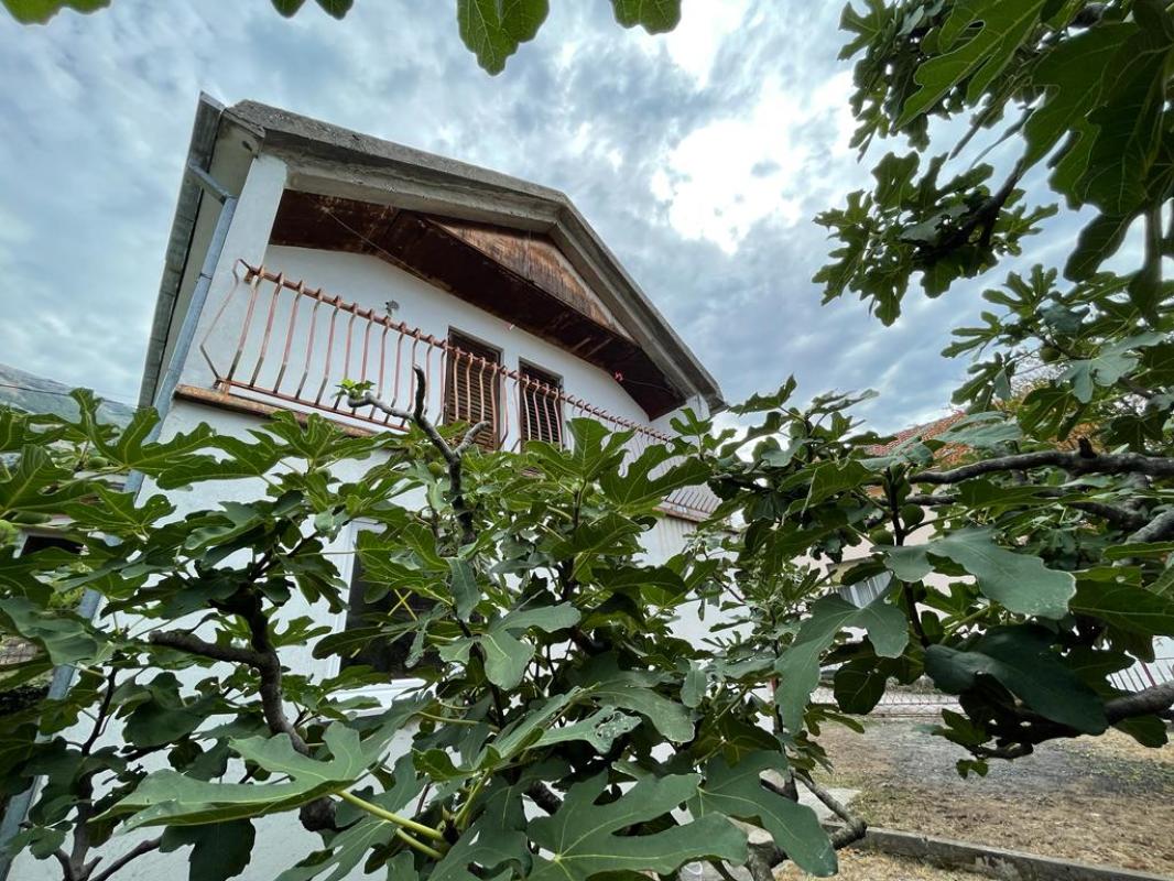 Casa a Sutomore, Montenegro, 110 m² - foto 1