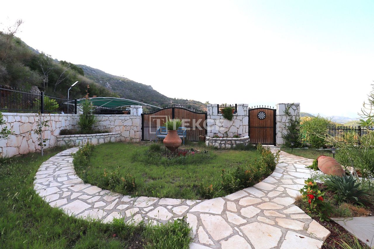 Villa in Kumluca, Turkey, 247 m² - picture 8