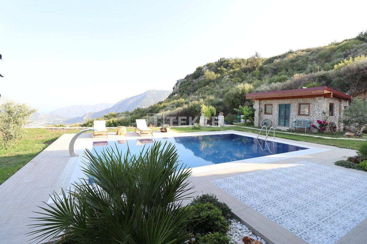 Villa in Kumluca, Turkey, 247 m² - picture 11