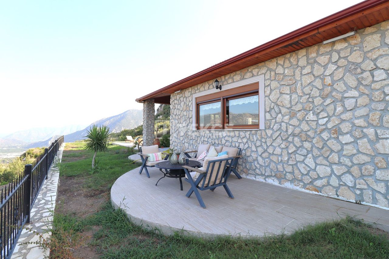 Villa in Kumluca, Turkey, 247 m² - picture 17