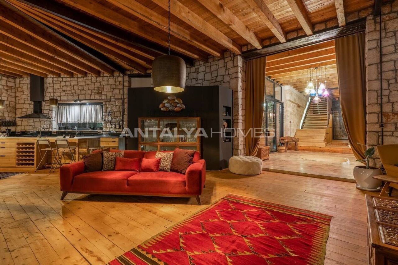 Villa in Kaş, Turkey, 972 m² - picture 7