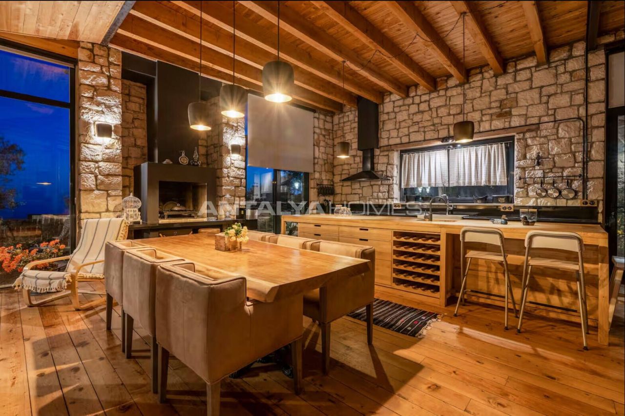 Villa in Kaş, Turkey, 972 m² - picture 8