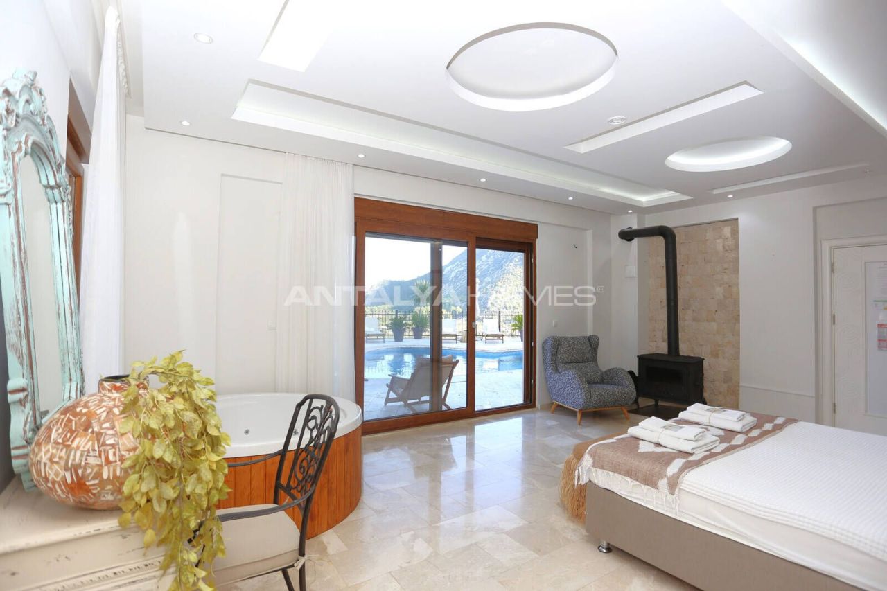 Villa a Kumluca, Turchia, 475 m² - foto 13