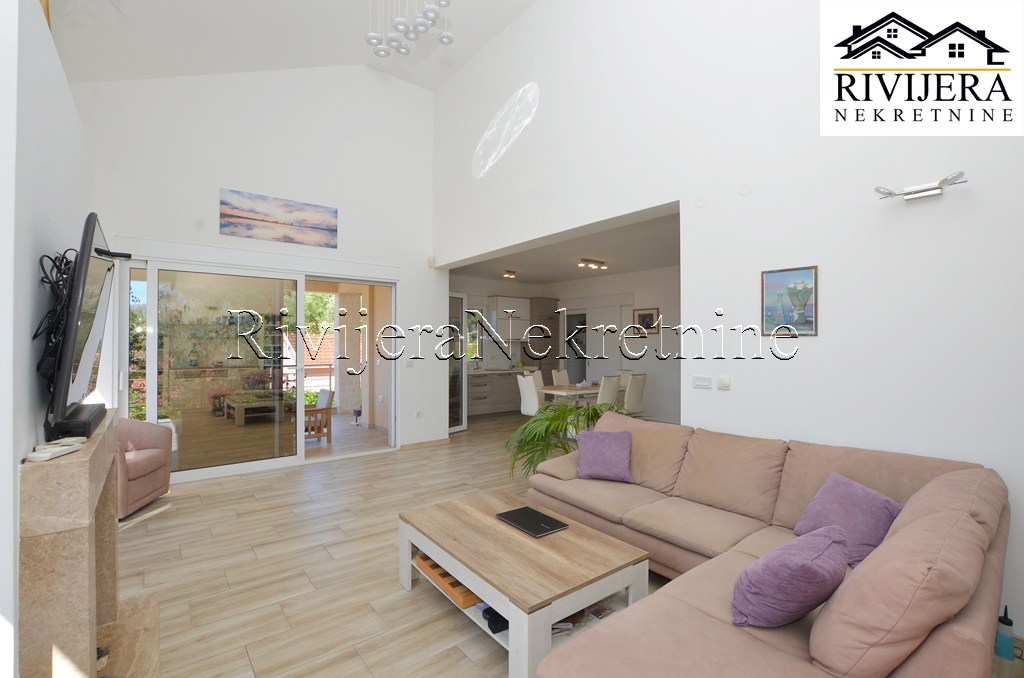 Casa a Herceg-Novi, Montenegro, 244 m² - foto 11