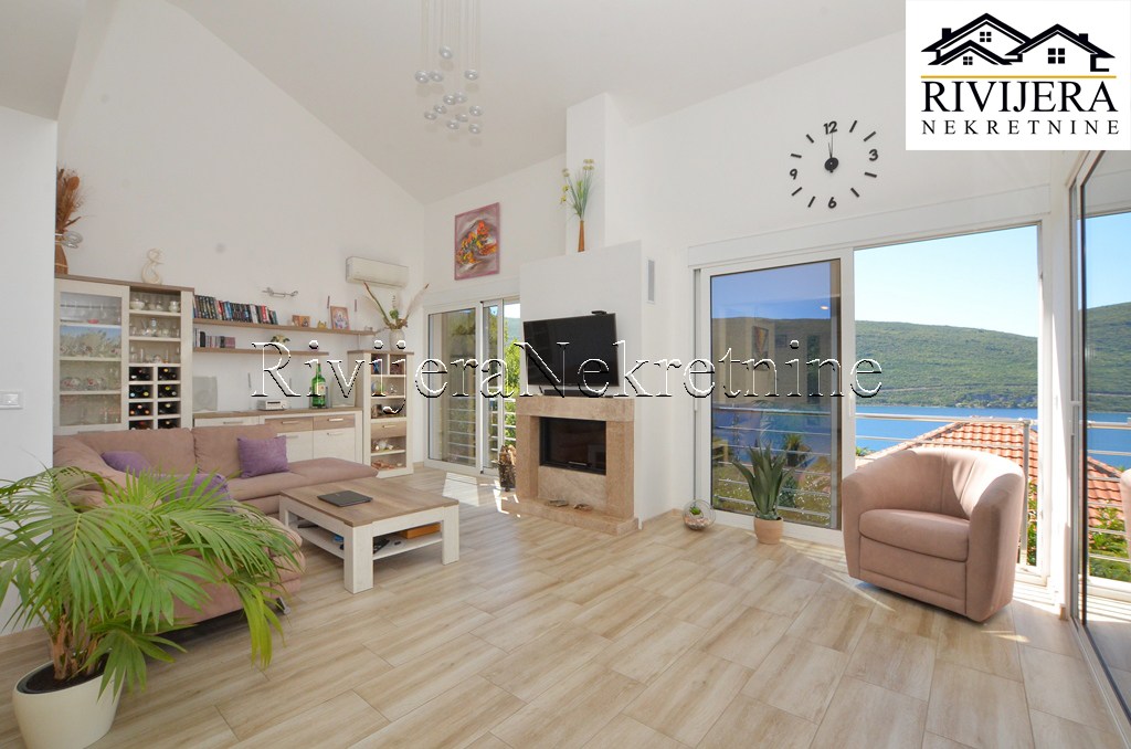 Casa a Herceg-Novi, Montenegro, 244 m² - foto 9