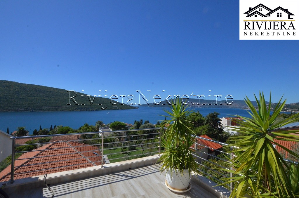 Casa a Herceg-Novi, Montenegro, 244 m² - foto 4