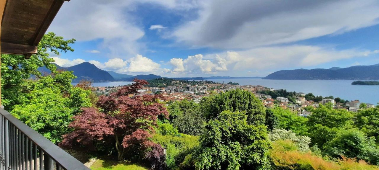 Villa à Verbania, Italie, 300 m² - image 4