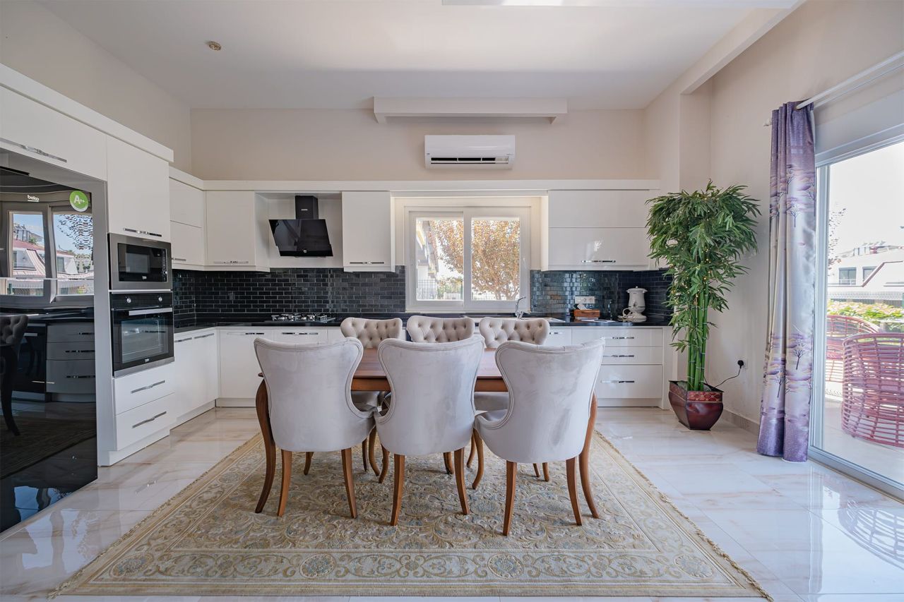 Piso en Alanya, Turquia, 180 m² - imagen 3