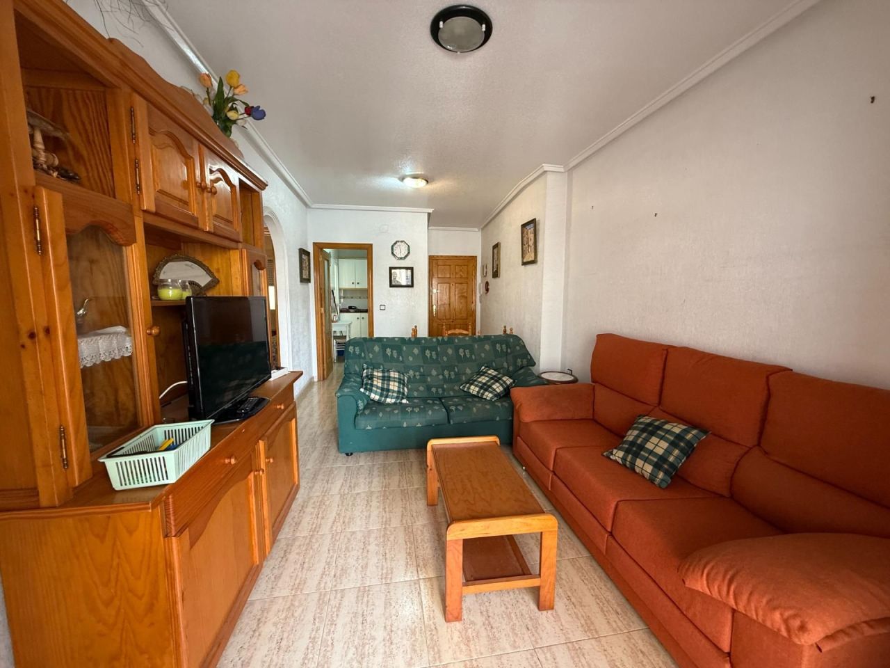 Flat in Torrevieja, Spain, 69 m² - picture 2