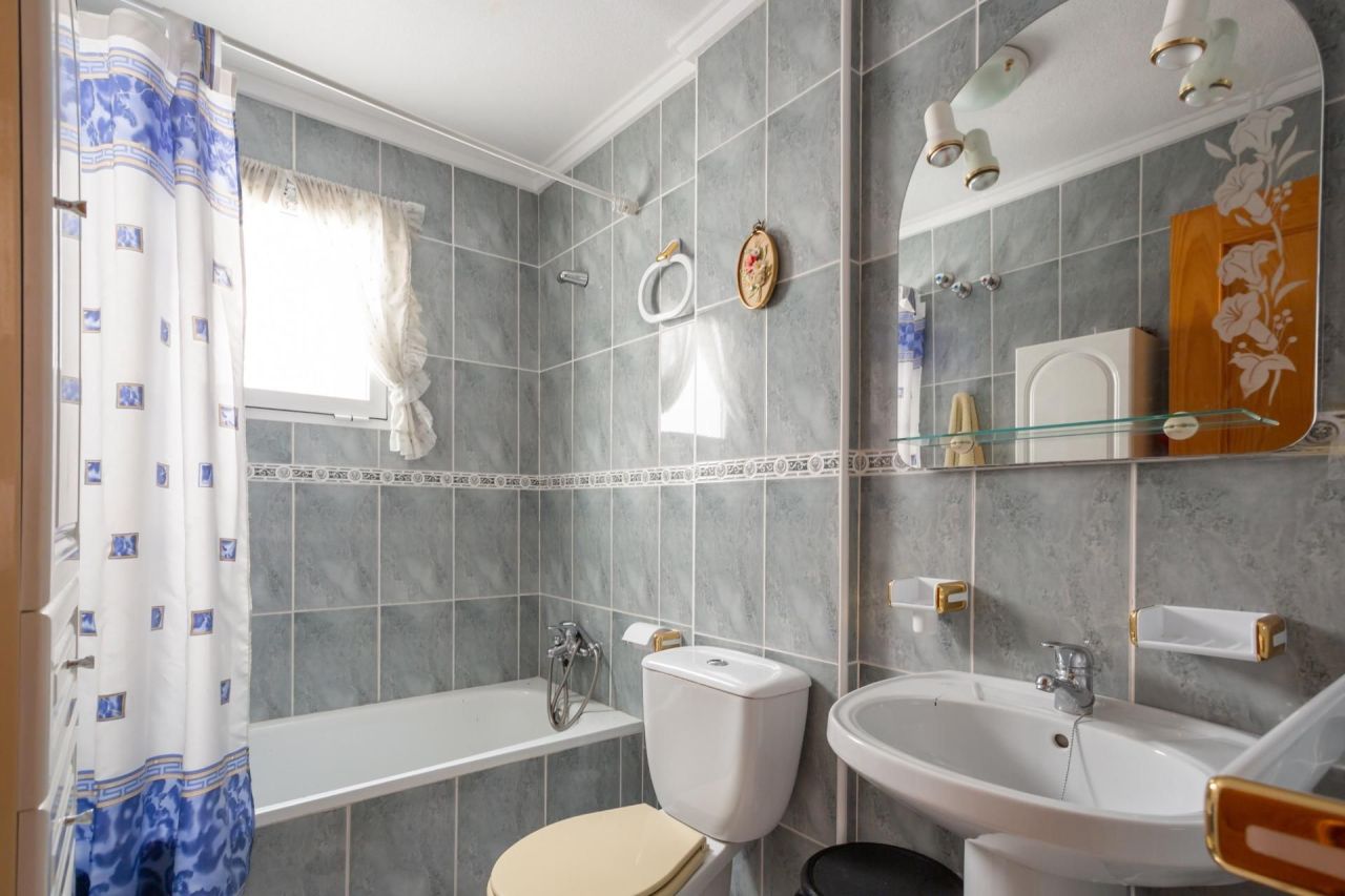 Wohnung in Torrevieja, Spanien, 61 m² - Foto 8