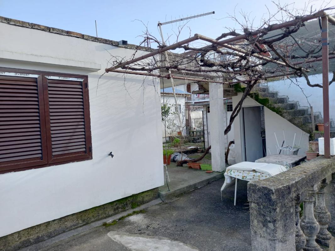 Casa en Igalo, Montenegro, 140 m² - imagen 4