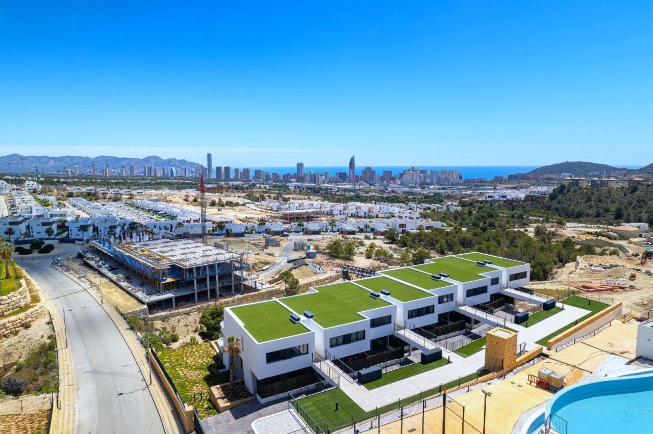 Apartment in Finestrat, Spain, 135 m² - picture 3