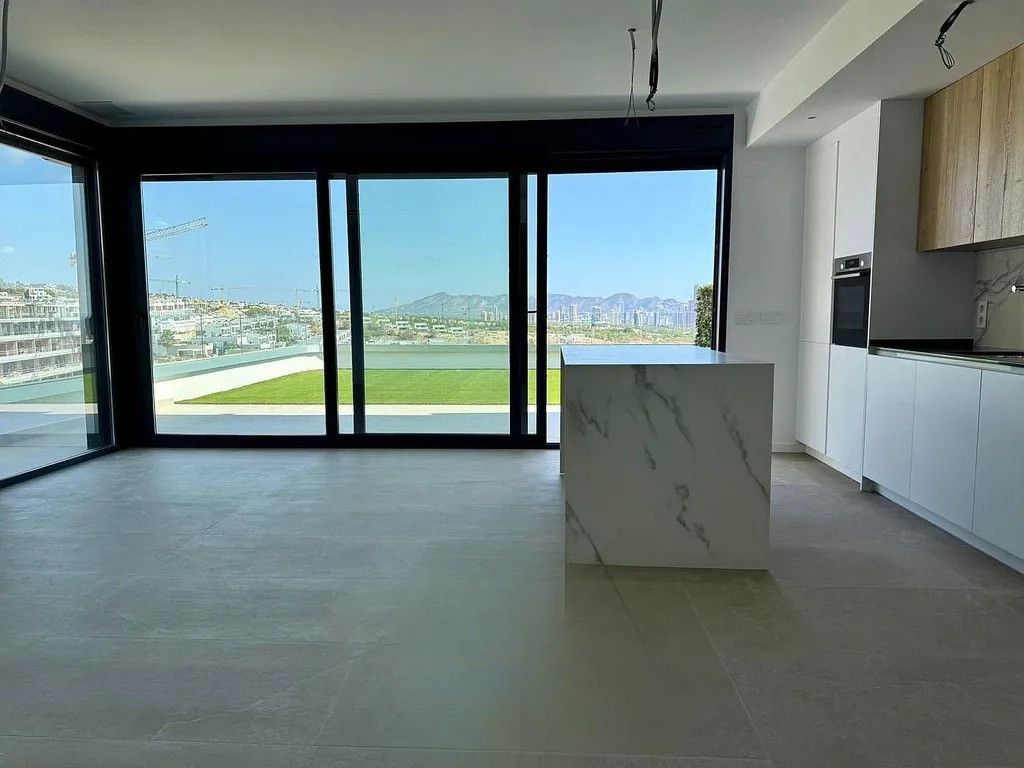 Apartment in Finestrat, Spain, 135 m² - picture 8