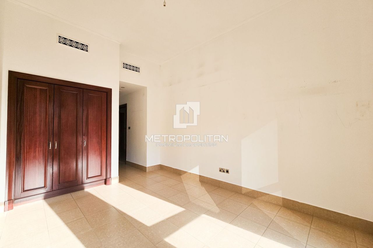 Apartment in Dubai, UAE, 105 m² - picture 7