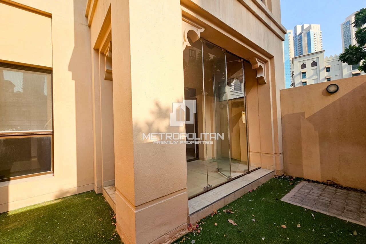 Apartment in Dubai, UAE, 105 m² - picture 10