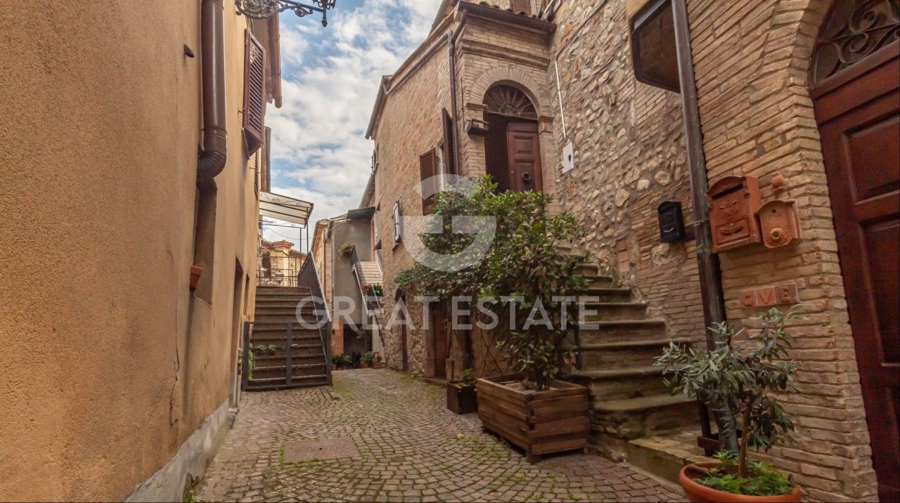 Apartment Castel Viscardo, Italy, 205.2 m² - picture 1