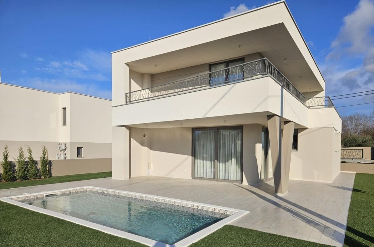 Villa on Krk, Croatia, 205 m² - picture 2