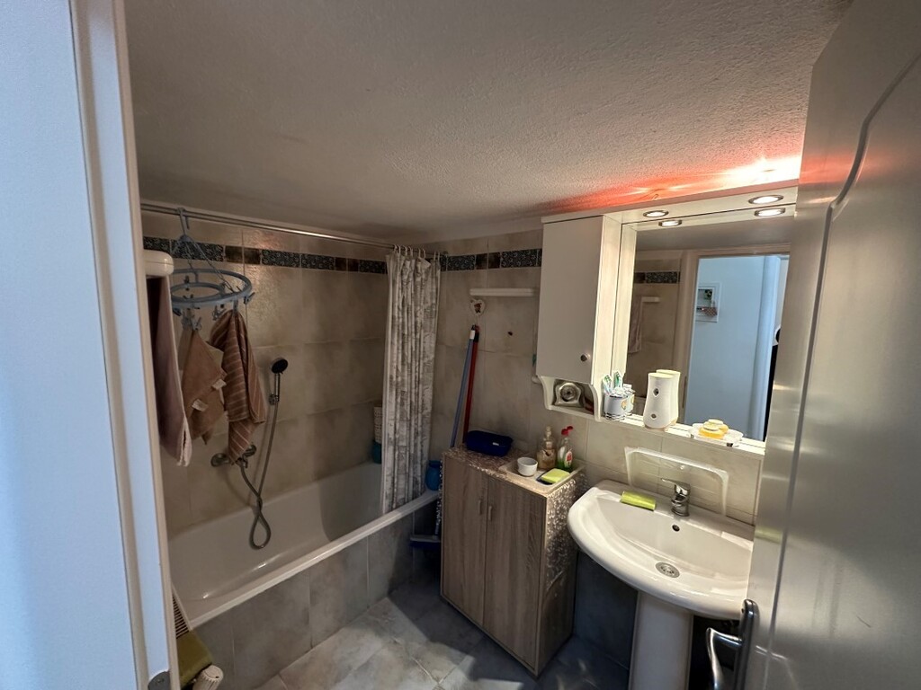 Flat in Thessaloniki, Greece, 80 m² - picture 8