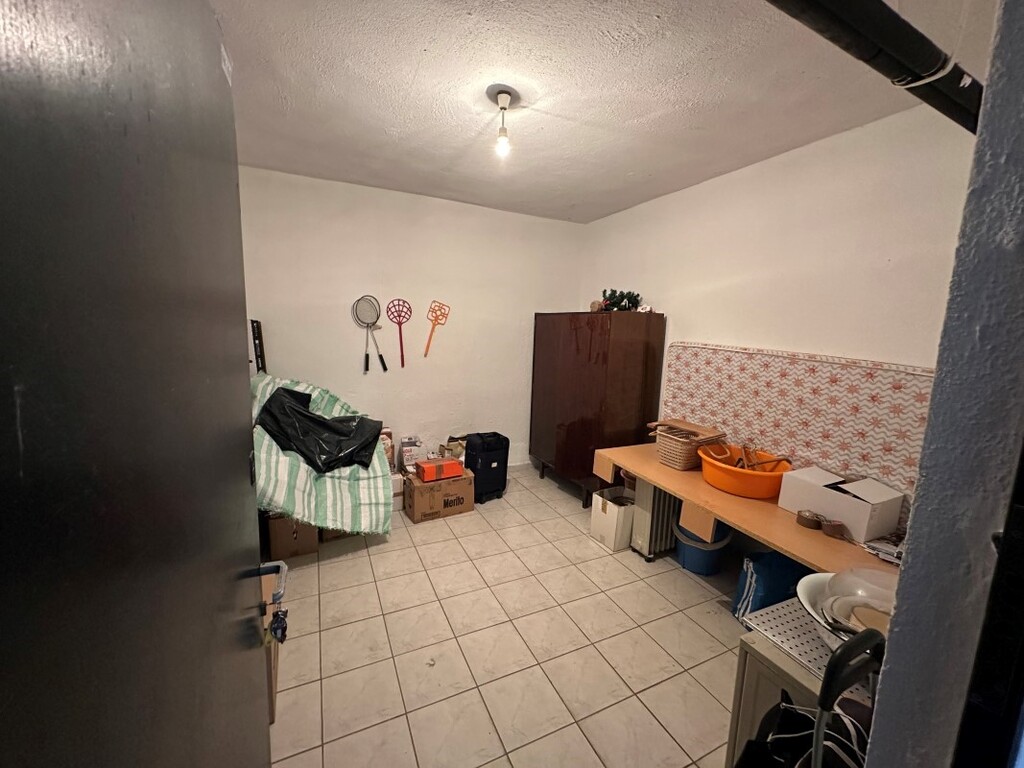 Flat in Thessaloniki, Greece, 80 m² - picture 12