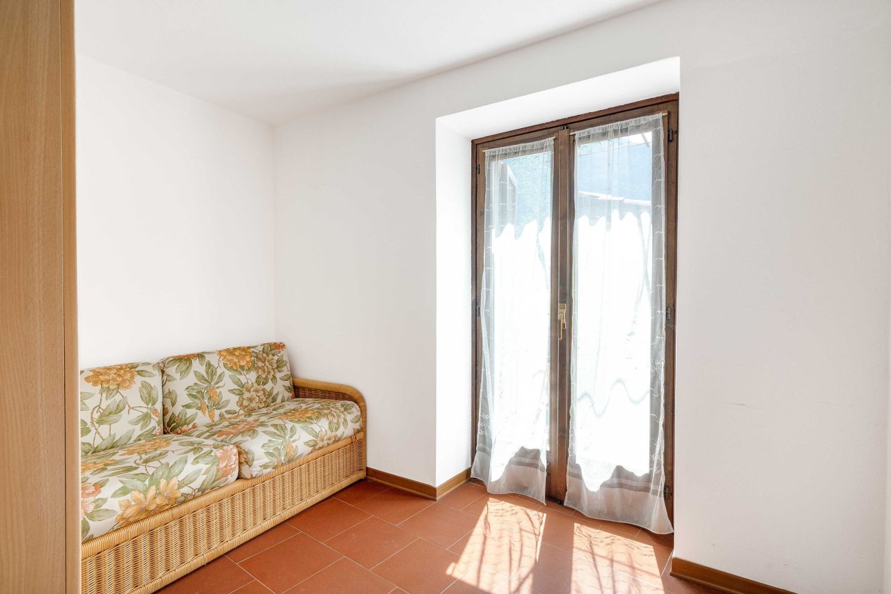 House in Valsolda, Italy, 150 m² - picture 13