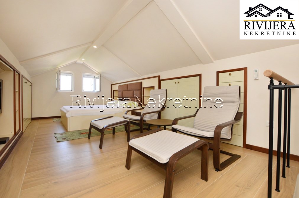 Casa a Herceg-Novi, Montenegro, 400 m² - foto 12