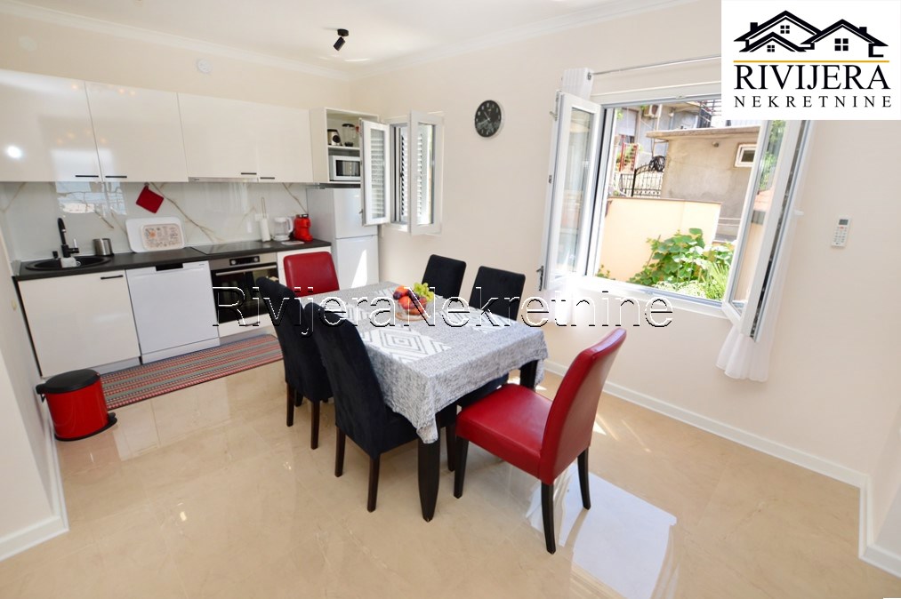 Casa a Herceg-Novi, Montenegro, 400 m² - foto 7