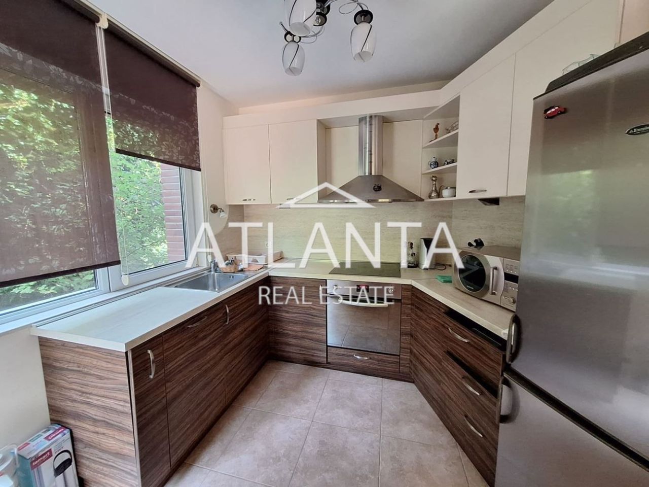 Haus in Alen mak, Bulgarien, 417 m² - Foto 1