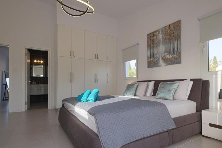 Villa in Paphos, Cyprus, 210 m² - picture 14