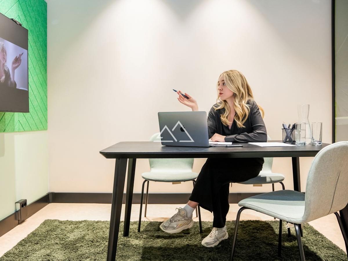 Commercial property in Budva, Montenegro, 430 m² - picture 4