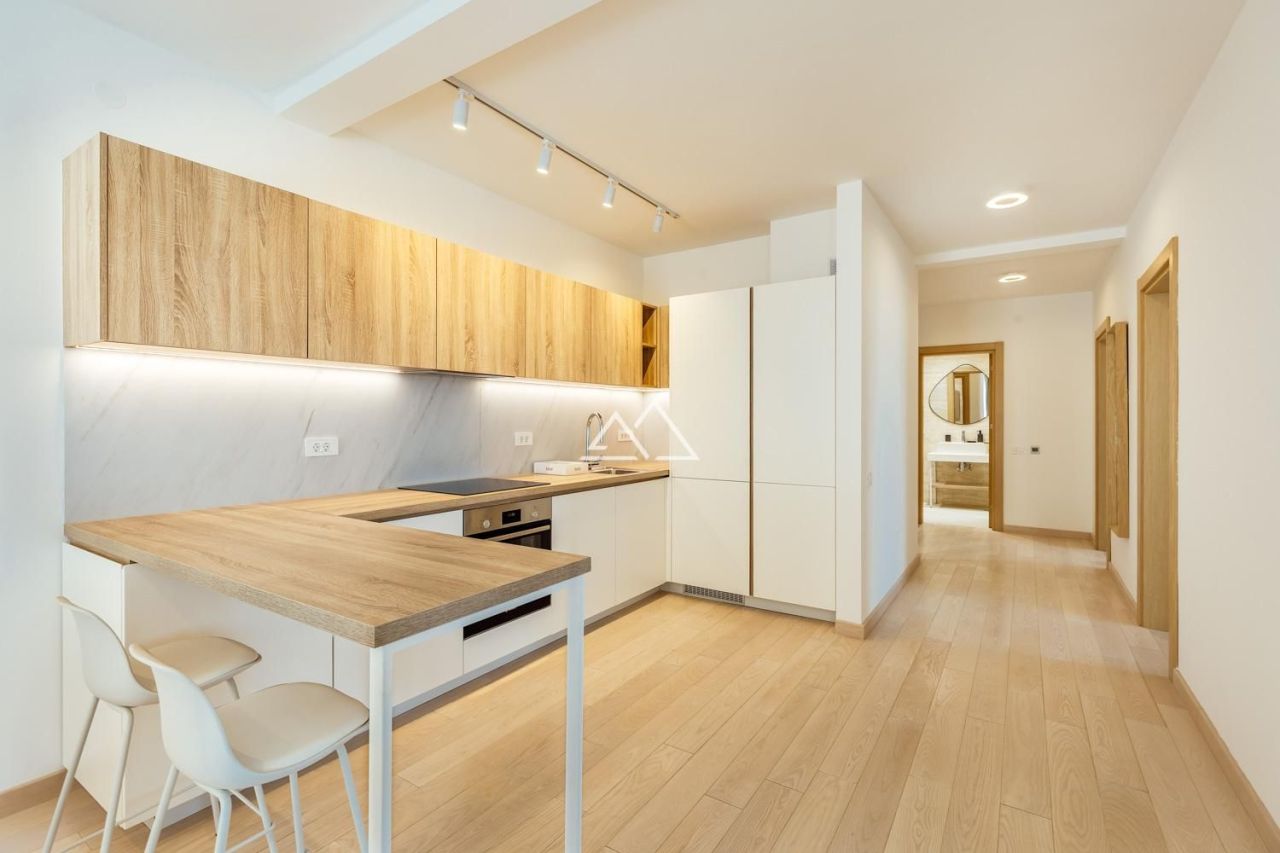 Apartment Herceg Novi, Montenegro, 82 m² - picture 10