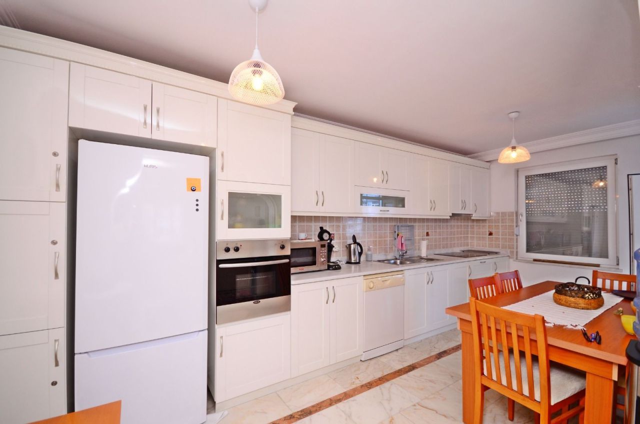 Apartment in Alanya, Turkey, 125 m² - picture 18