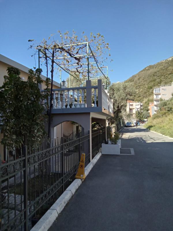 Flat in Becici, Montenegro, 57 m² - picture 14