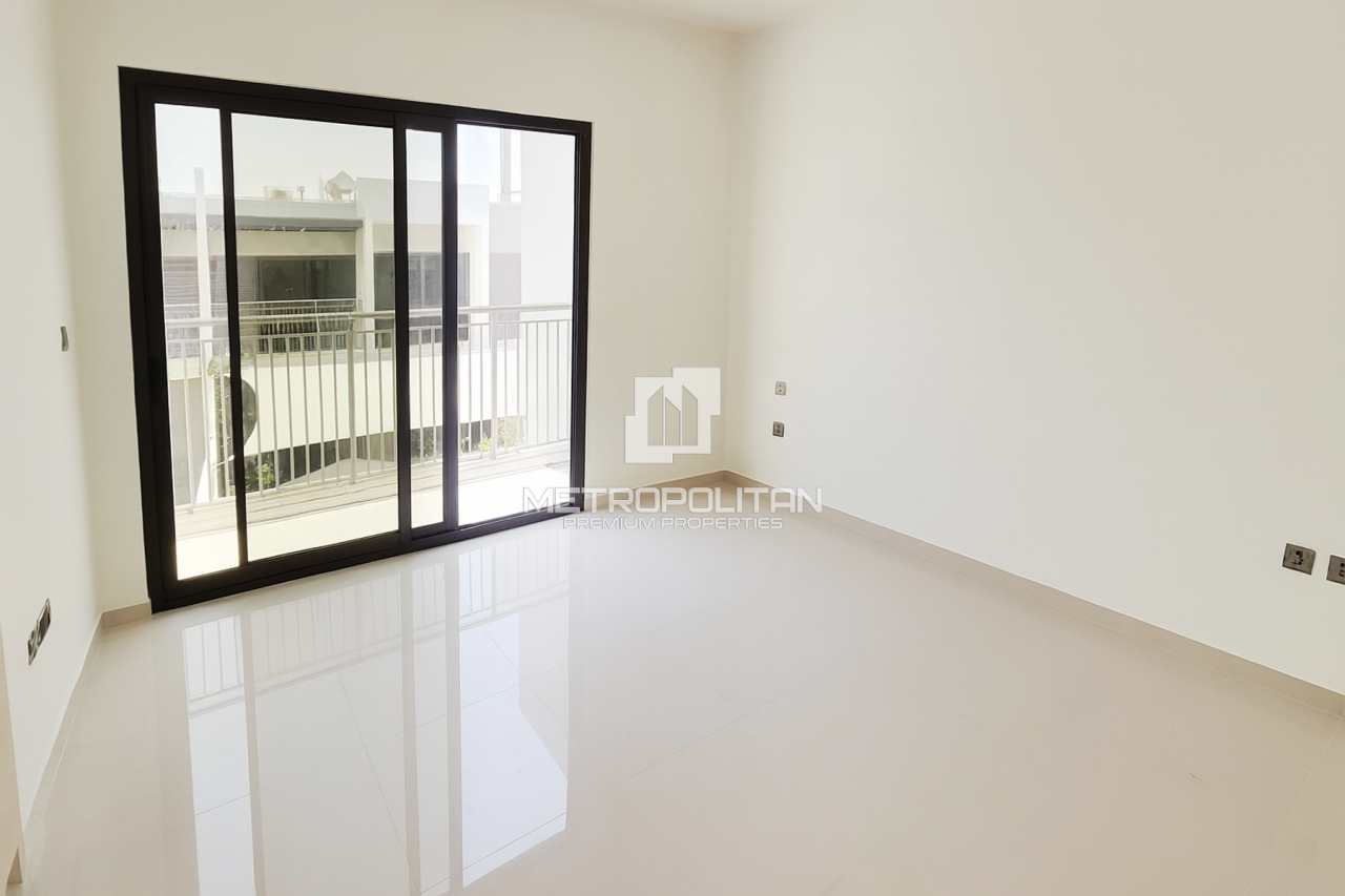 Townhouse in Dubai, UAE, 232 m² - picture 3