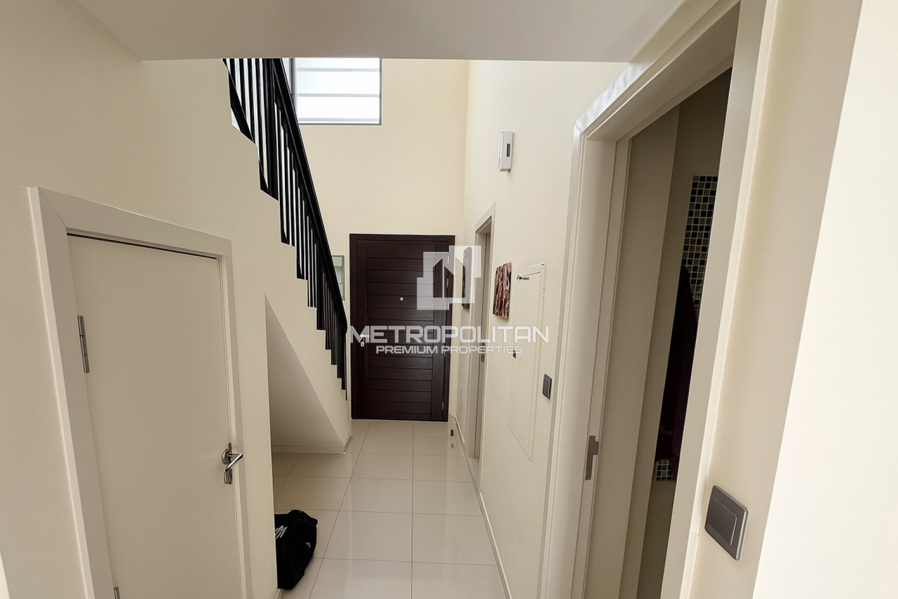 Townhouse in Dubai, UAE, 232 m² - picture 7