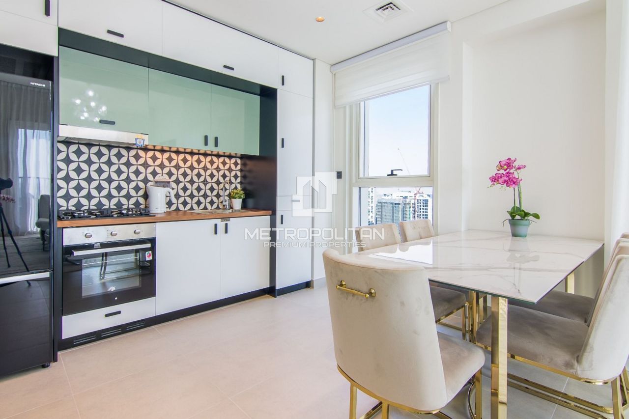 Apartment in Dubai, UAE, 69 m² - picture 7