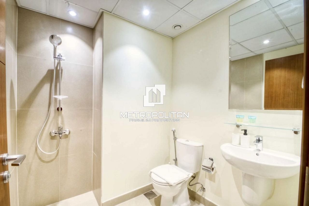 Apartment in Dubai, UAE, 179 m² - picture 9