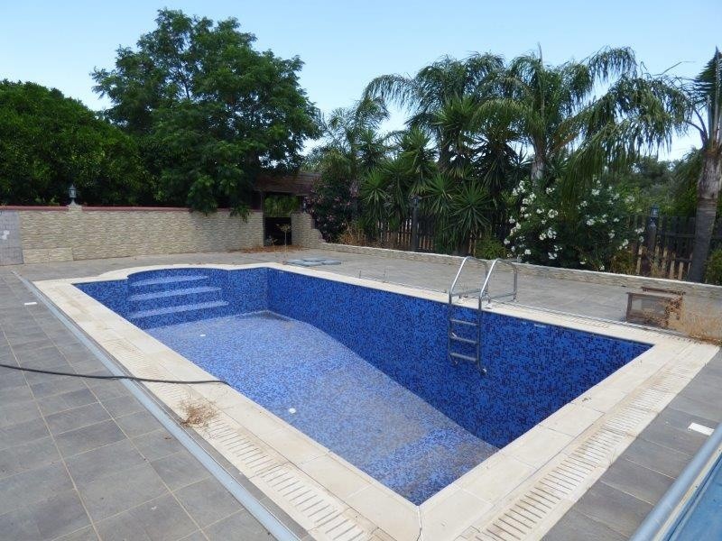 Villa en Lárnaca, Chipre, 193 m² - imagen 1