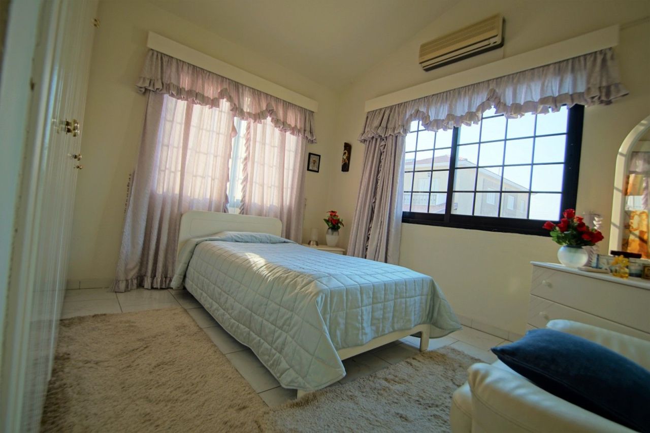 Villa in Limassol, Cyprus, 245 m² - picture 12