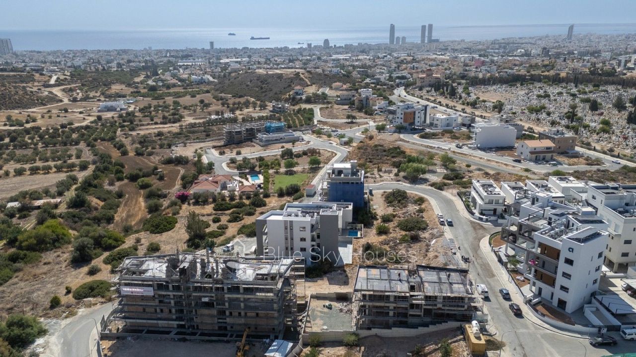 Apartment in Limassol, Cyprus, 76 m² - picture 17