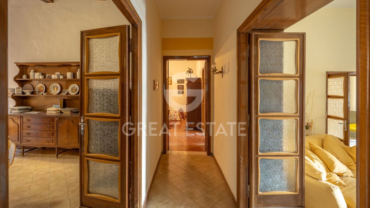 Apartment in Montepulciano, Italy, 247 m² - picture 9