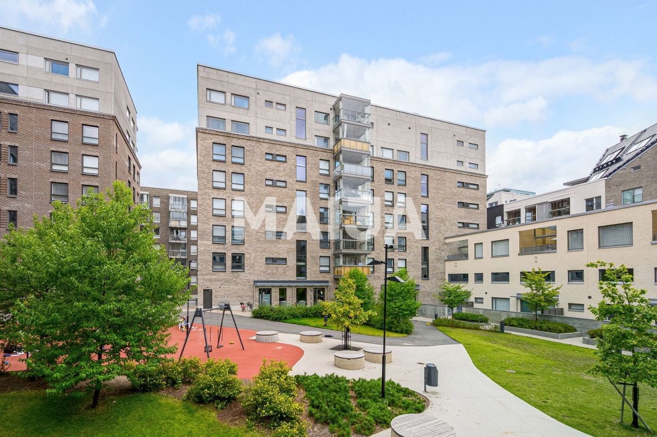 Apartment in Helsinki, Finland, 57 m² - picture 1