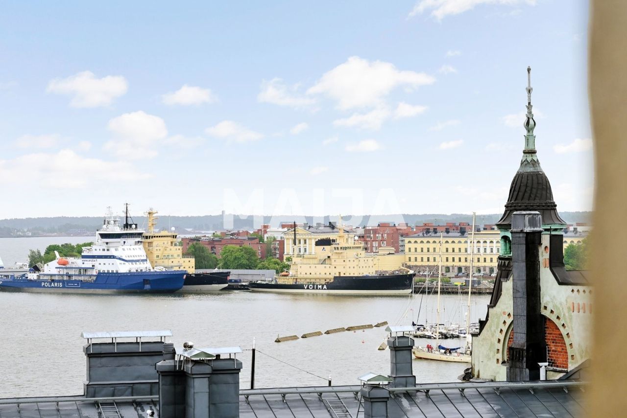 Apartamento en Helsinki, Finlandia, 80 m² - imagen 1