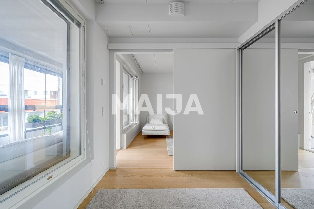 Apartment in Helsinki, Finland, 57 m² - picture 9