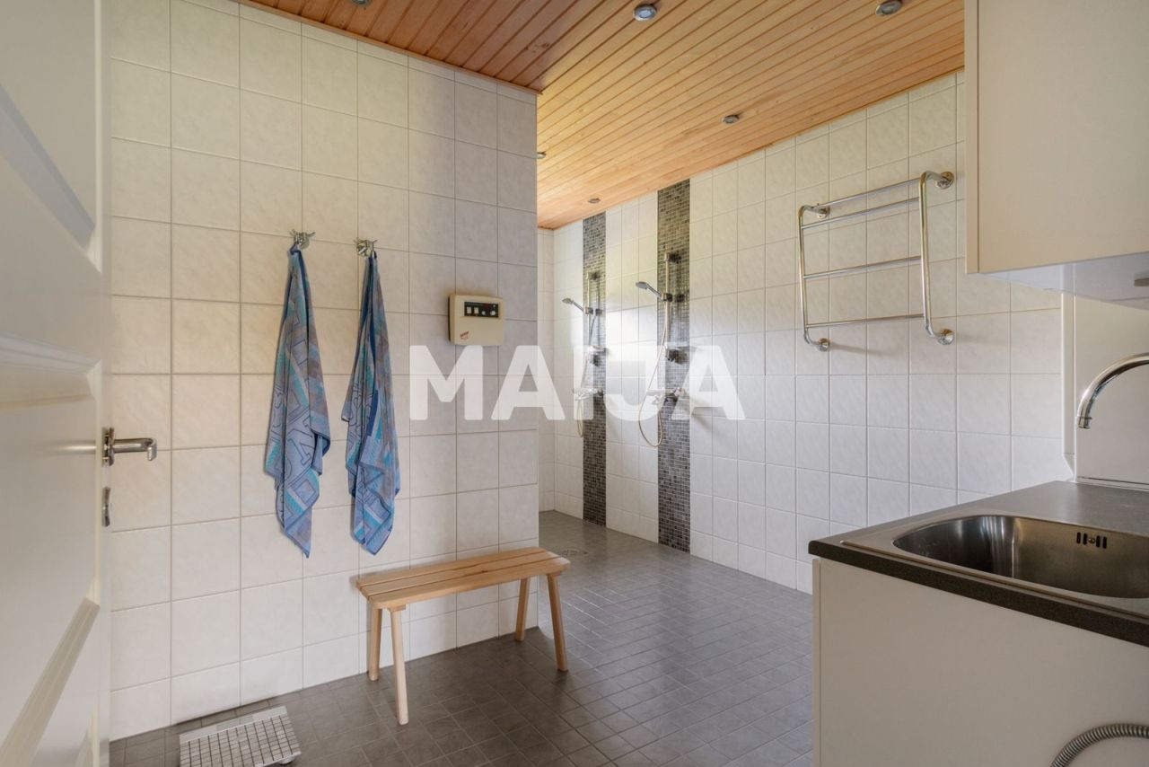 Maison à Riihimaki, Finlande, 230 m² - image 13