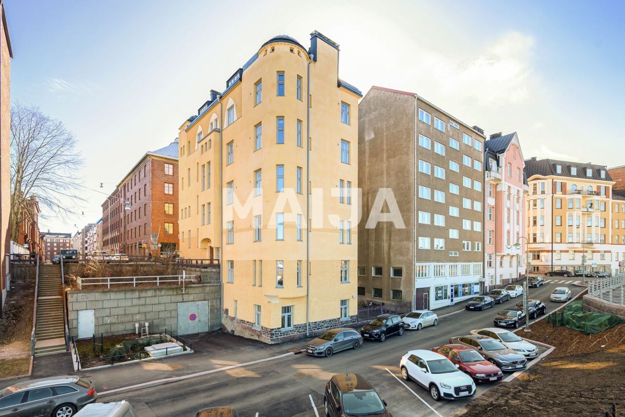 Apartment in Helsinki, Finland, 76 m² - picture 16