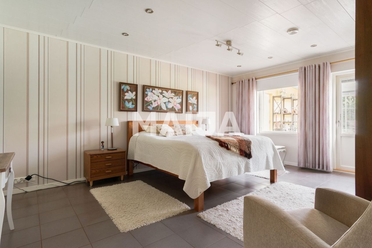 Maison à Riihimaki, Finlande, 230 m² - image 16