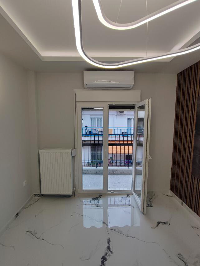 Flat in Thessaloniki, Greece, 92 m² - picture 11