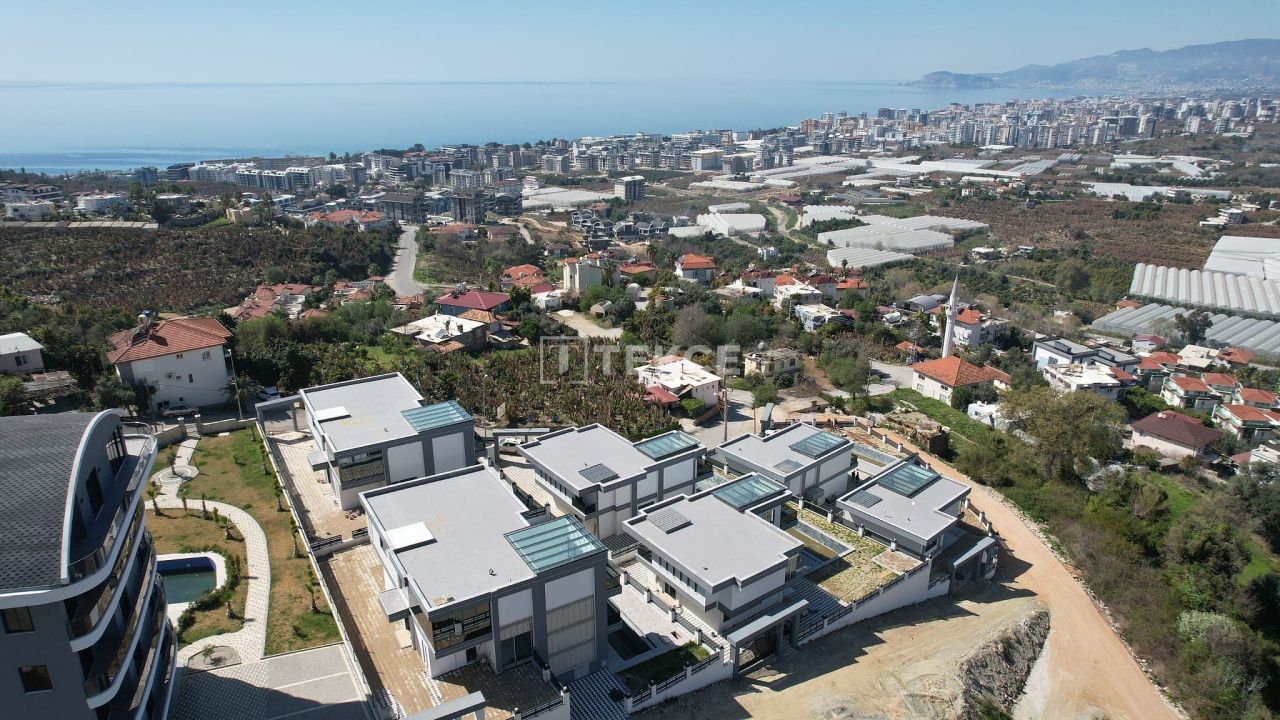 Villa à Alanya, Turquie, 677 m² - image 2